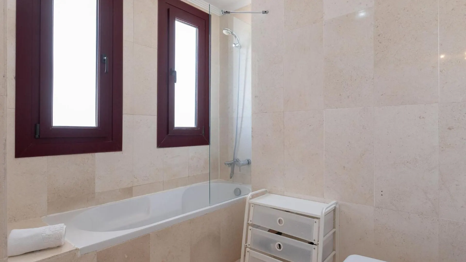 Bahia Casares 4 - Apartment In Casares Free Wifi Bahia de Casares